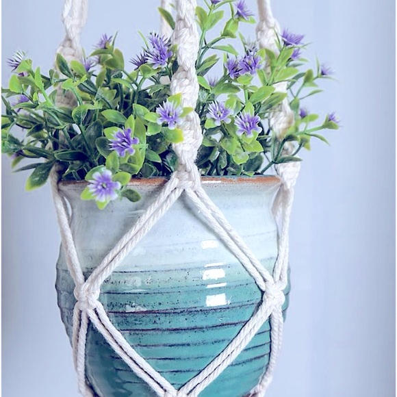 🆕🪴Modern BÖhÖ Home Decor Macramé Woven Fiber Artistry Contemporary 🪴Hanger - Picture 2 of 14